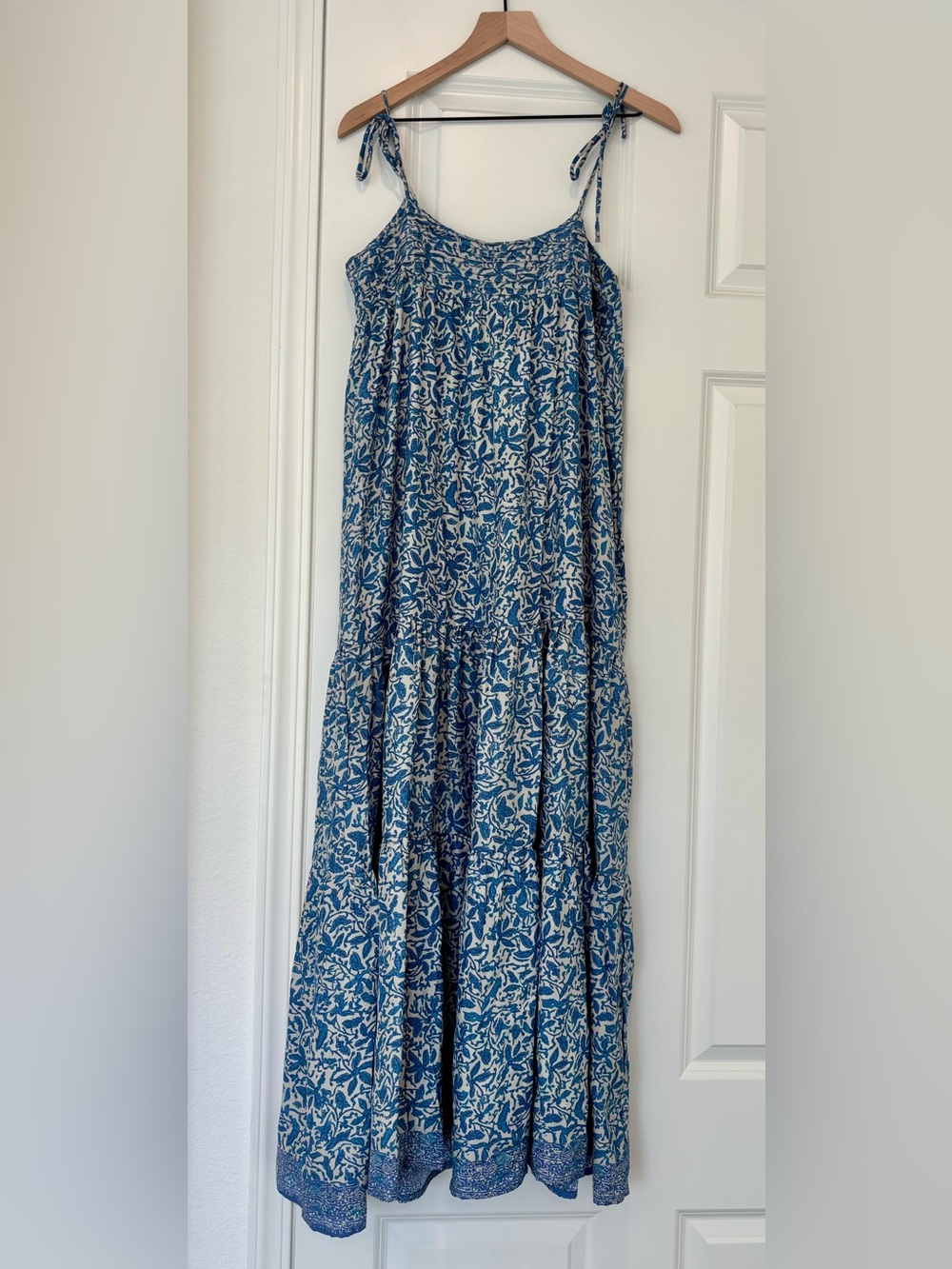 Natalie Martin Silk Tiered Maxi Dress Gloriosa Blue Print S NWT Bergdorf $365